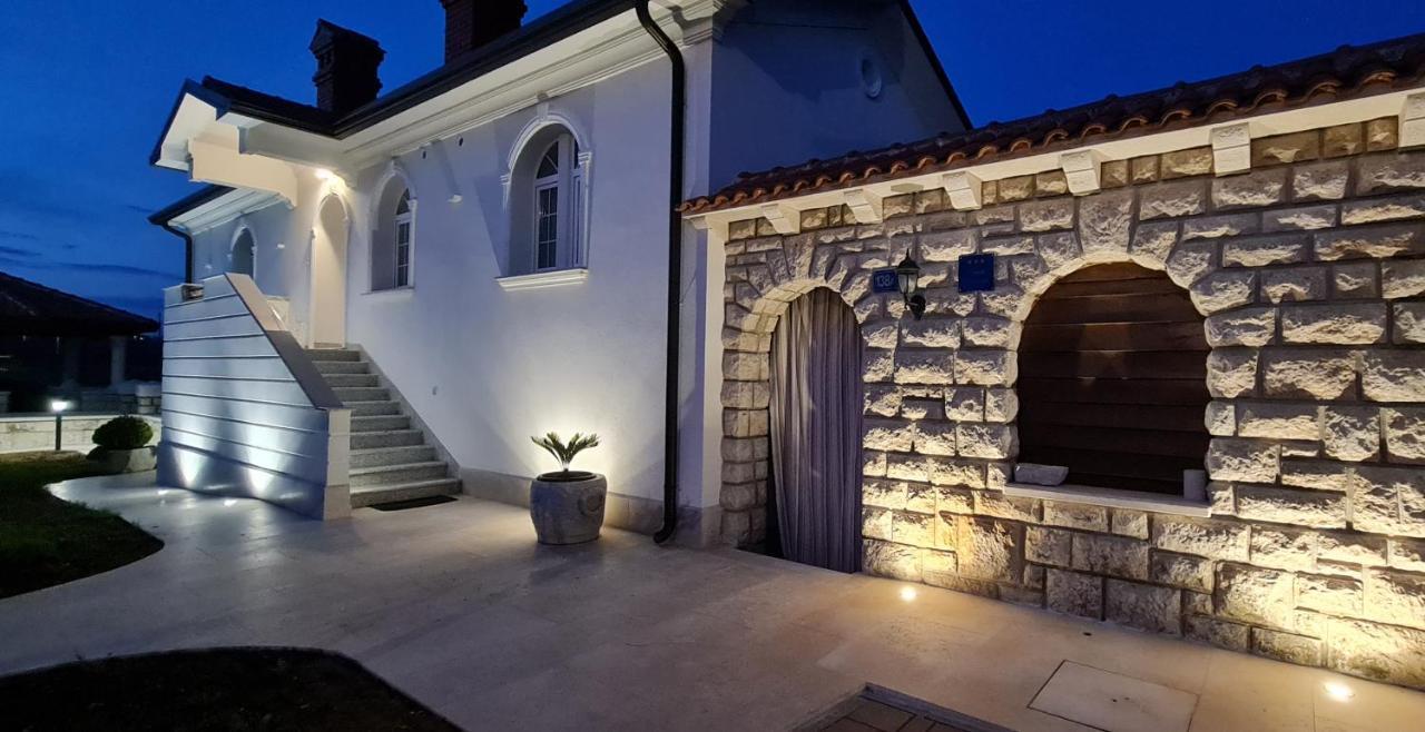 Holiday Apartment Villa Bianca بازين المظهر الخارجي الصورة
