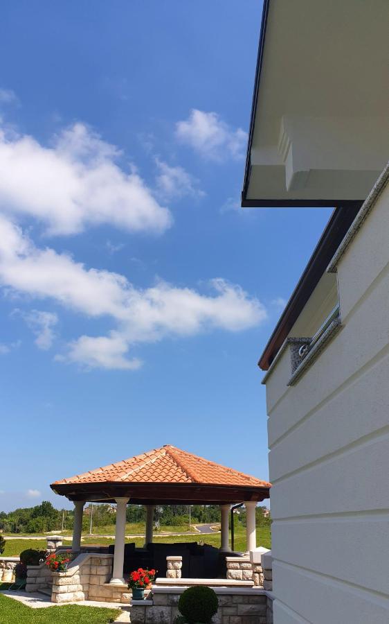 Holiday Apartment Villa Bianca بازين المظهر الخارجي الصورة